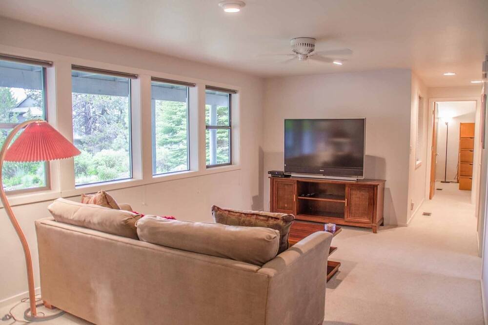 Photo of Bedroom in Sunriver
