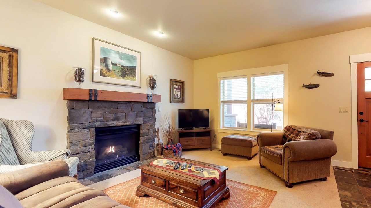 Photo of Livingroom in Sagewood