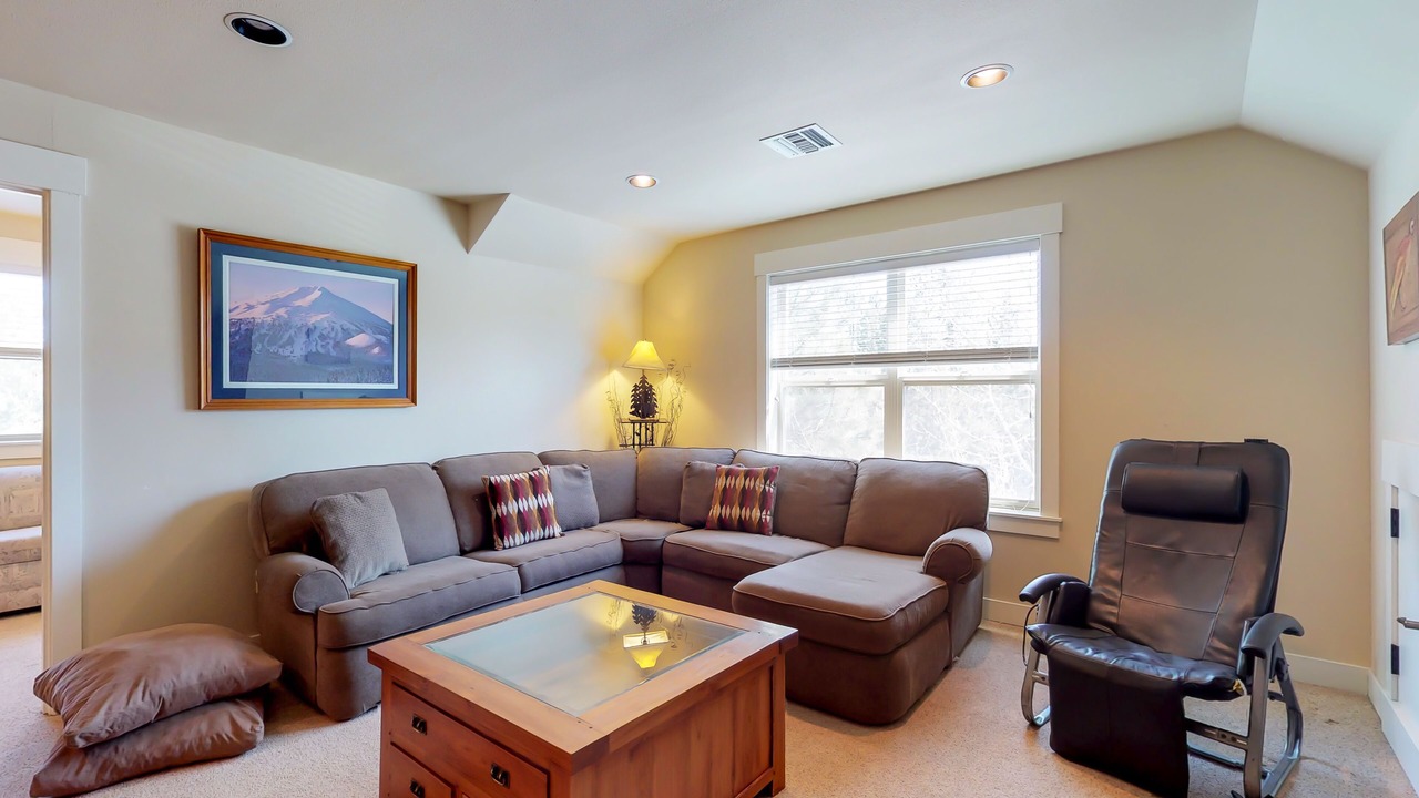 Photo of Livingroom in Sagewood