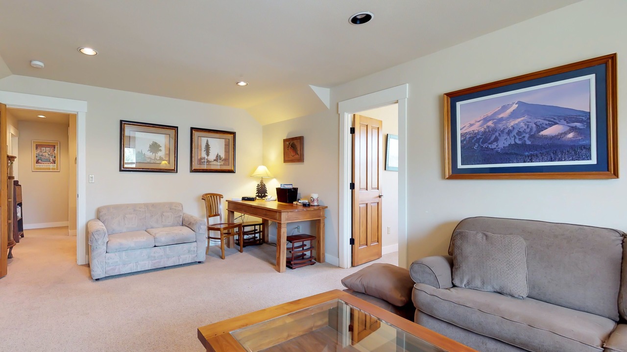 Photo of Livingroom in Sagewood