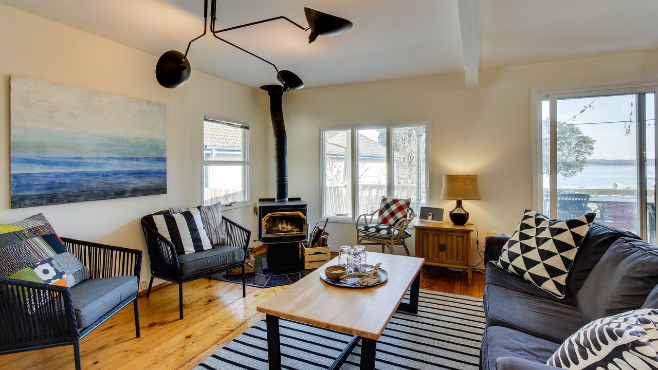 Photo of Livingroom in Port Ludlow