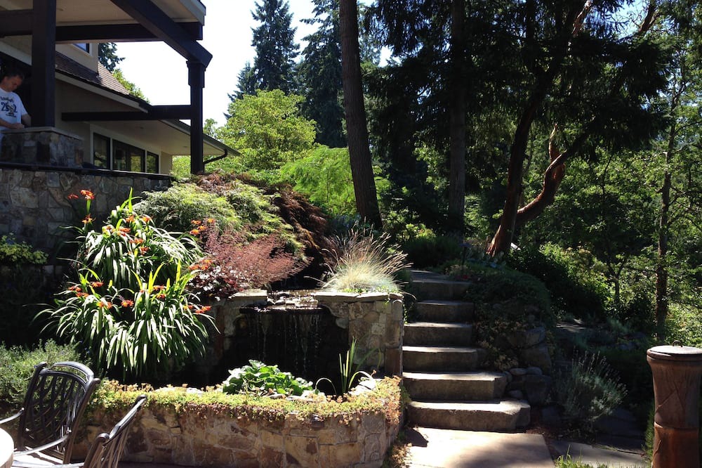 Photo of Outdoor in Lakewood