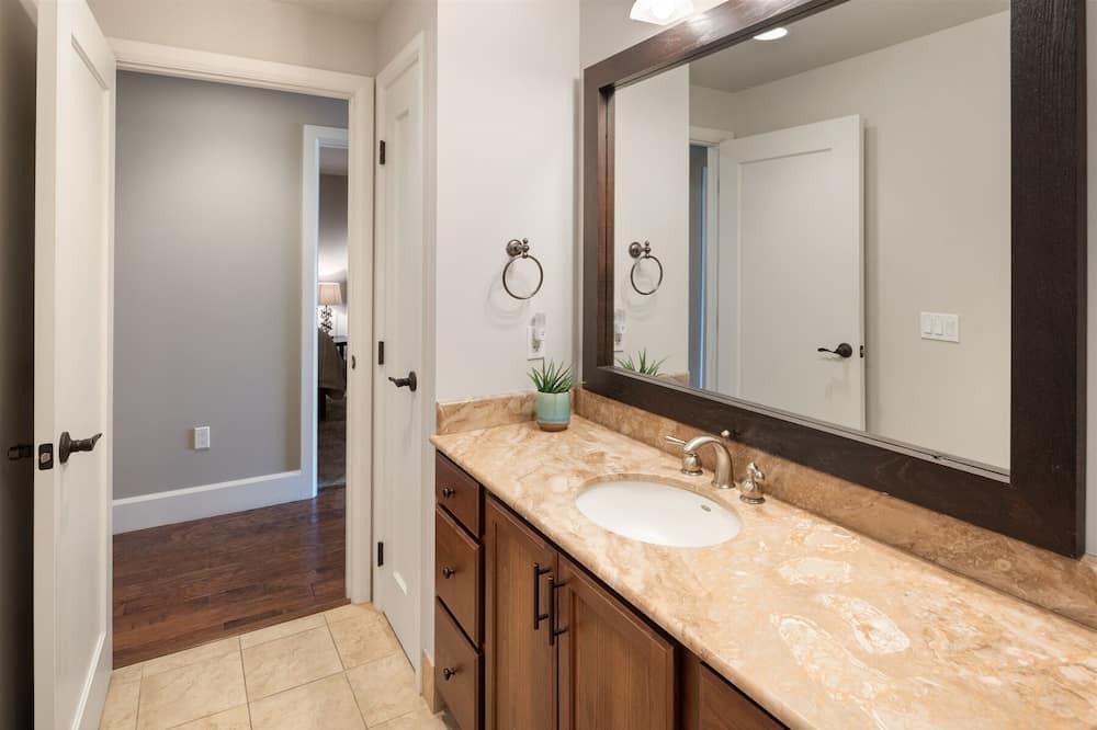 Photo of Bathroom in Sandpoint
