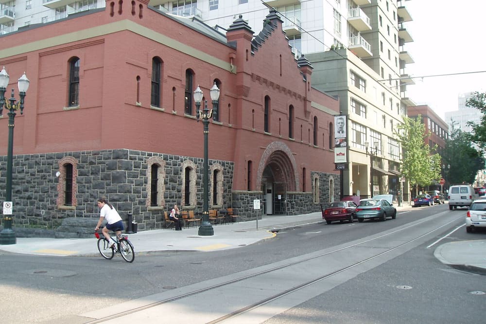 Photo of Others in Pearl District