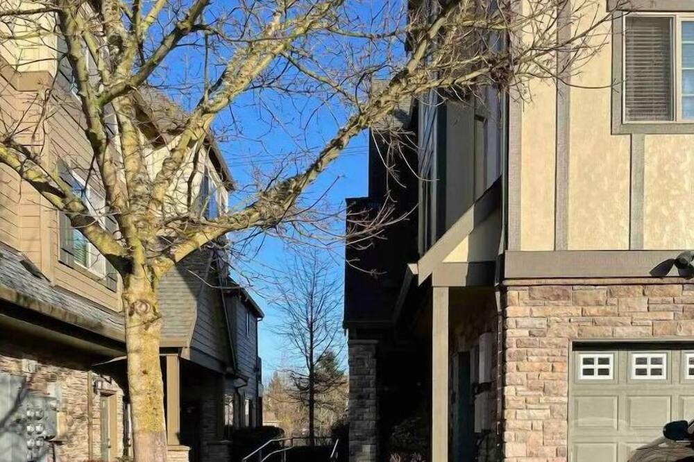 Photo of Others in Beaverton