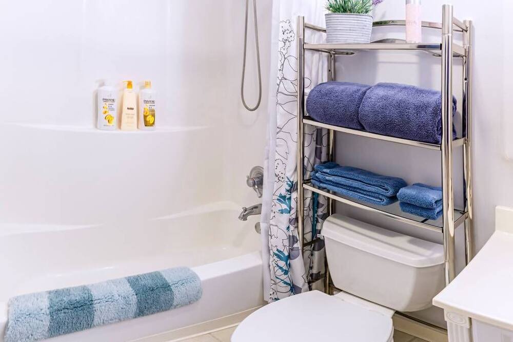 Photo of Bathroom in Central Point