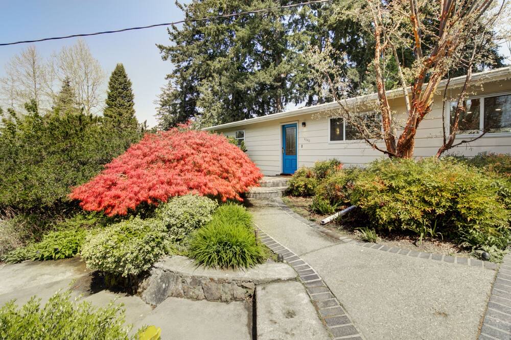Photo of Outdoor in Mercer Island