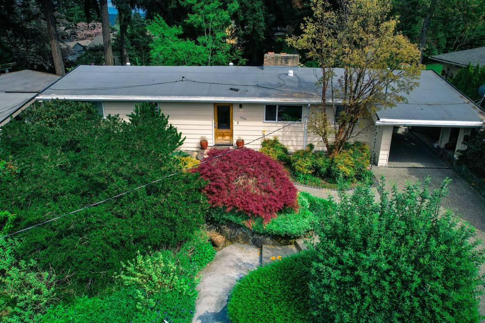Photo of Outdoor in Mercer Island
