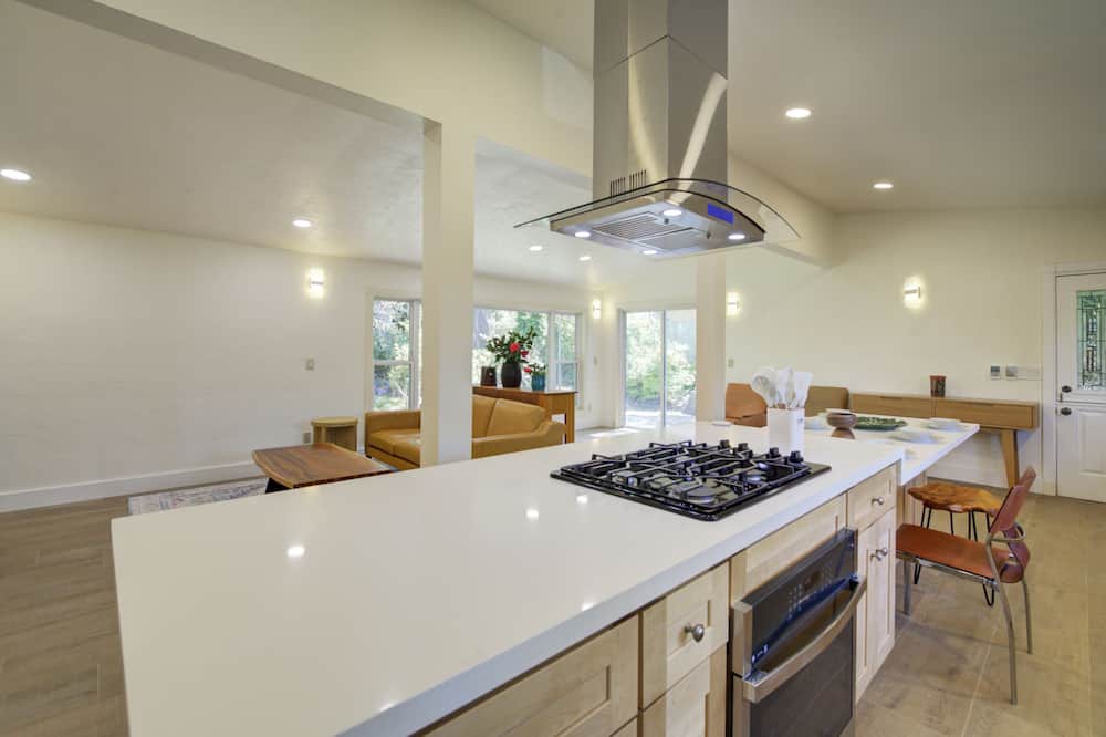 Photo of Kitchen in Mercer Island