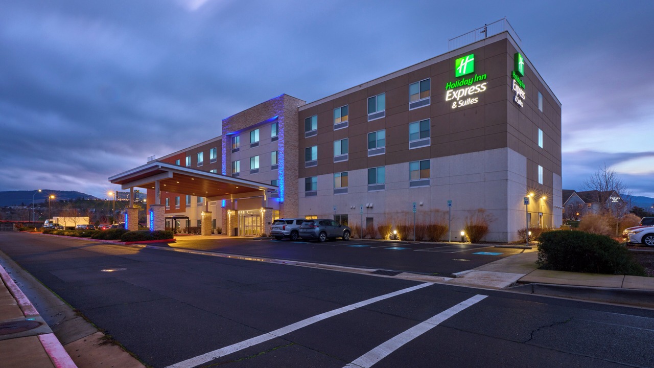 Photo of Outdoor in Medford