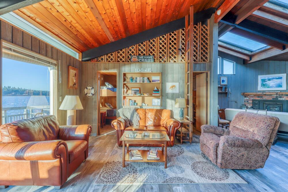 Photo of Livingroom in Clinton