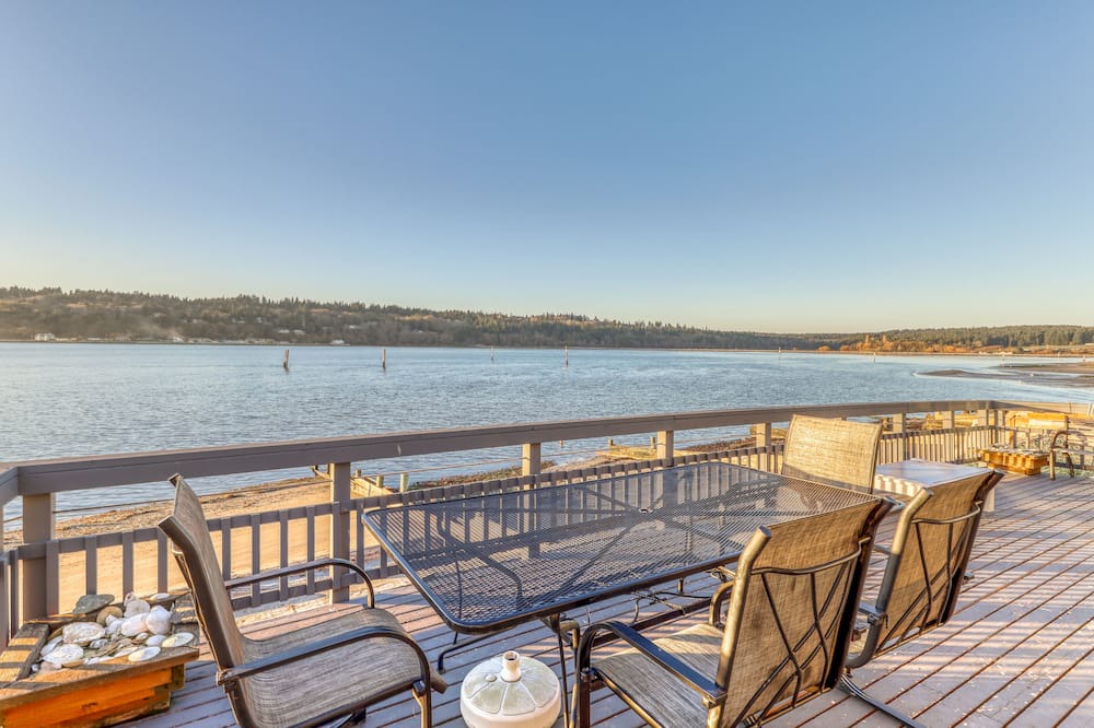 Photo of Patio Balcony in Clinton
