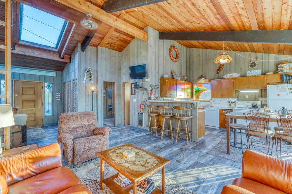 Photo of Livingroom in Clinton