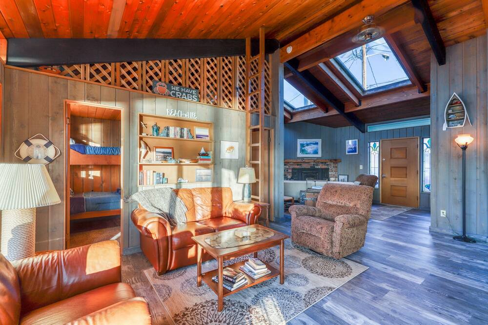 Photo of Livingroom in Clinton