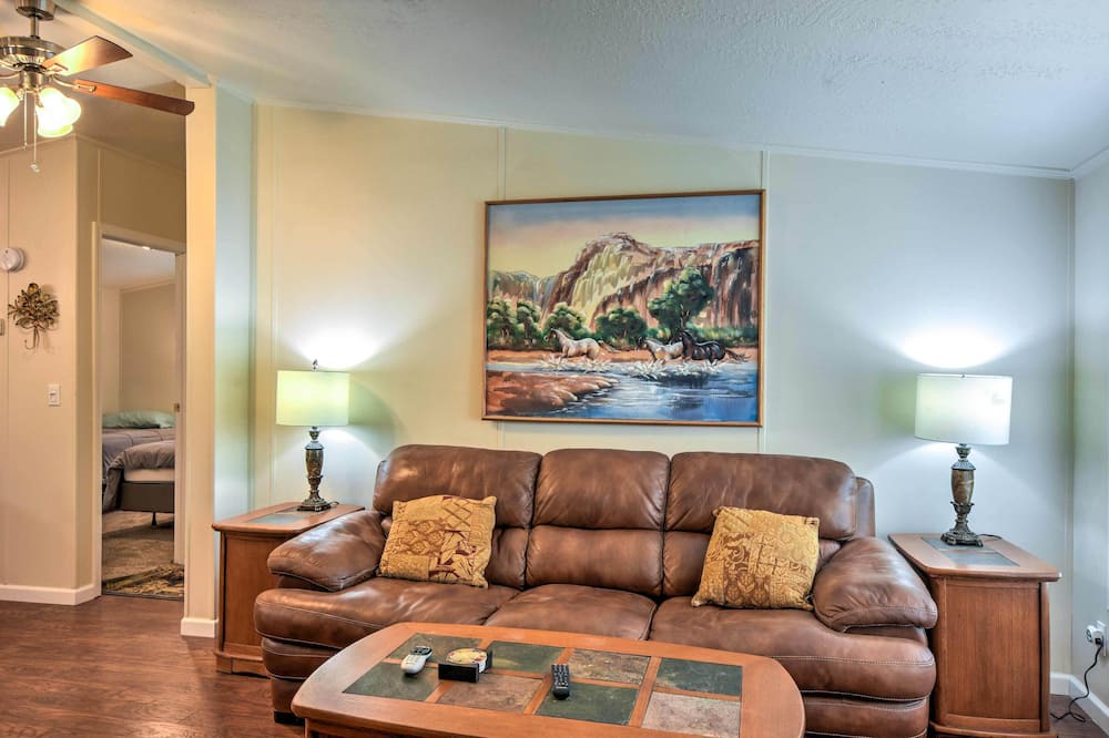 Photo of Bedroom in Chiloquin