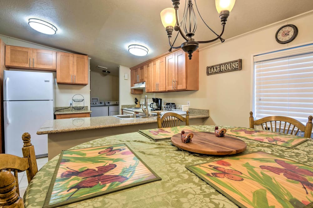 Photo of Livingroom in Chiloquin