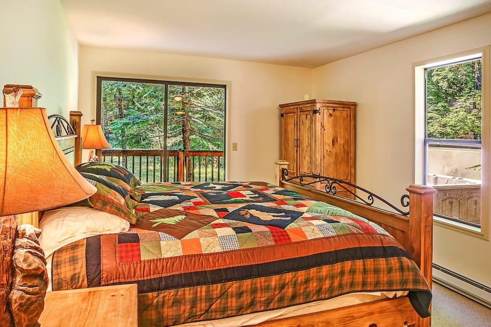 Photo of Bedroom in Enumclaw