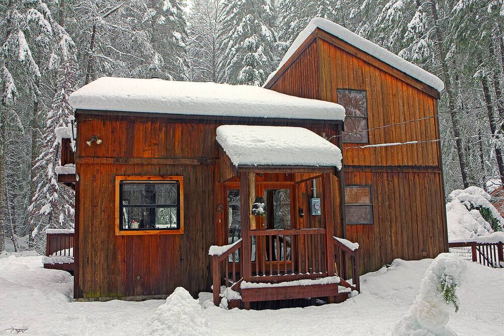 Photo of Outdoor in Enumclaw