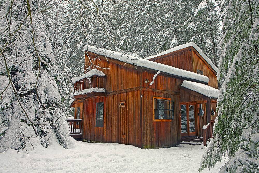 Photo of Outdoor in Enumclaw