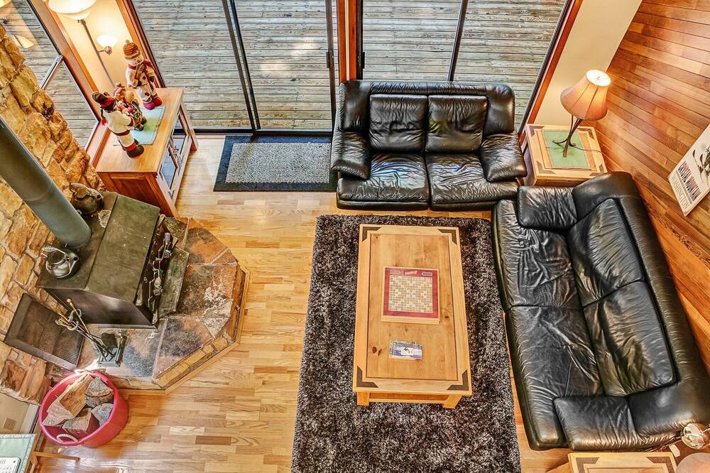 Photo of Livingroom in Enumclaw