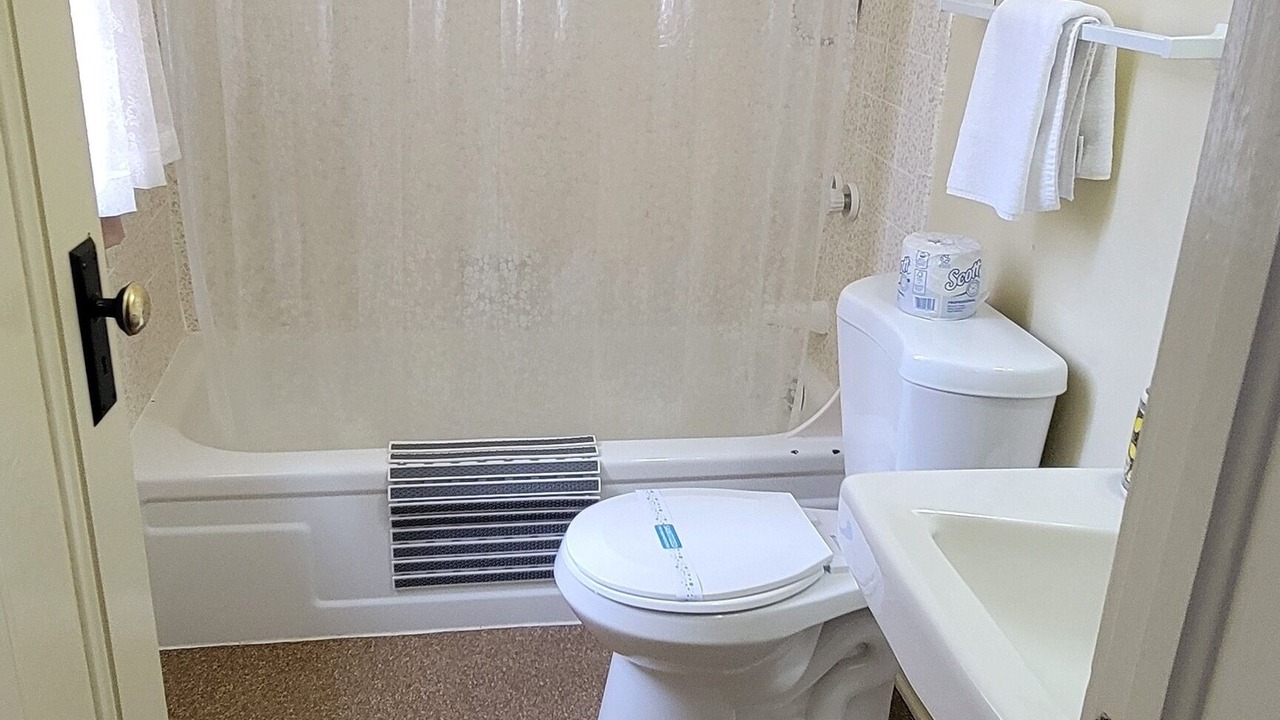 Photo of Bathroom in Wolf Creek