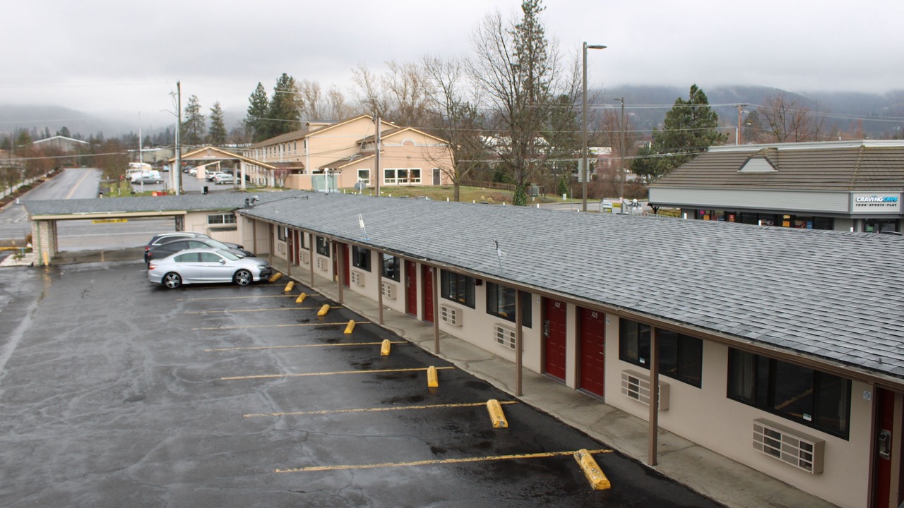 Photo of Outdoor in Ashland