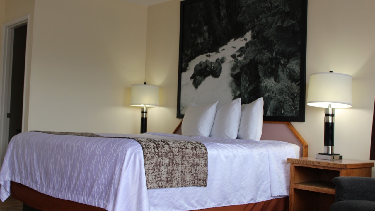 Photo of Bedroom in Ashland