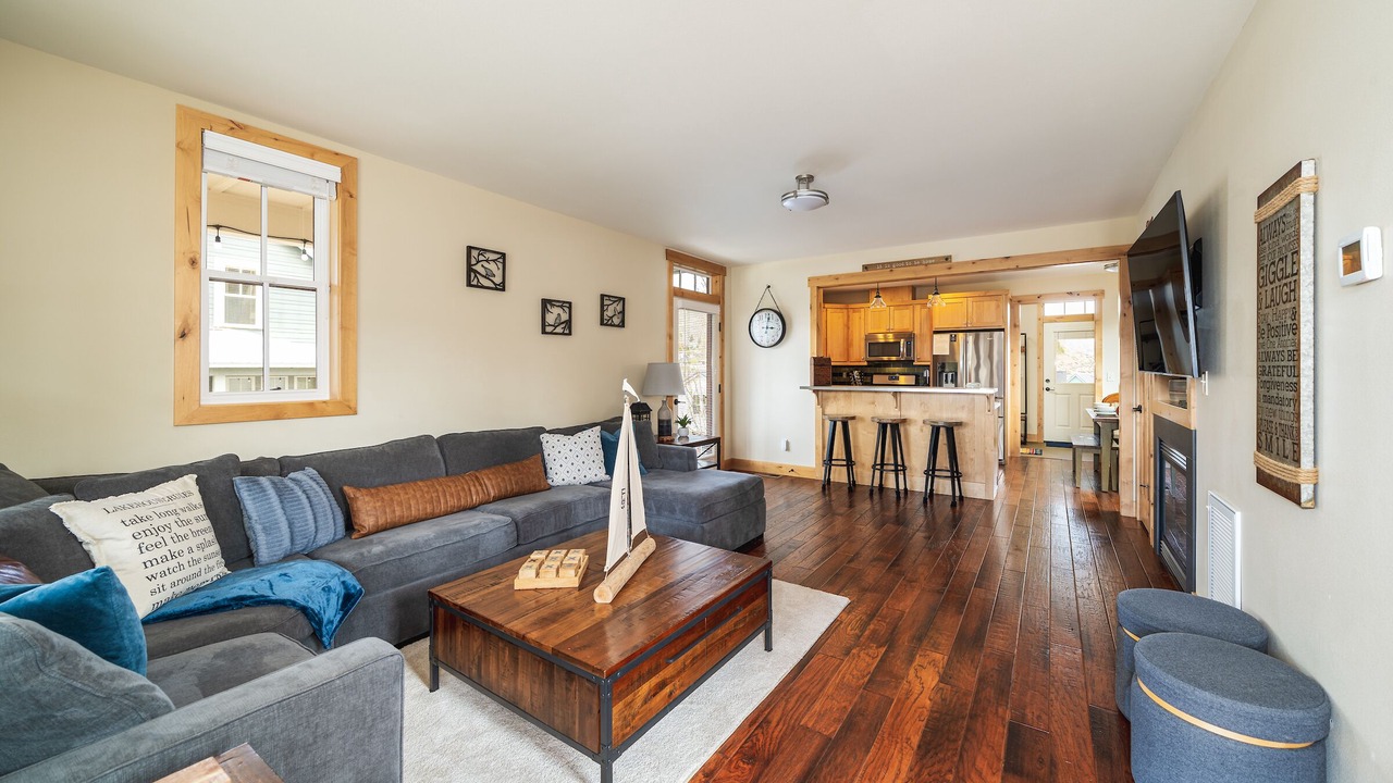 Photo of Livingroom in Chelan