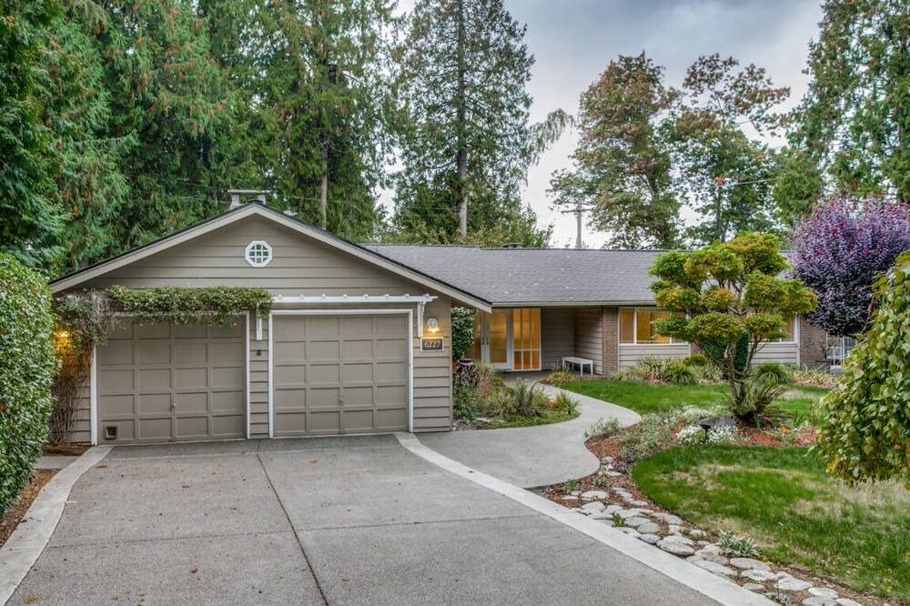 Photo of Others in Mercer Island