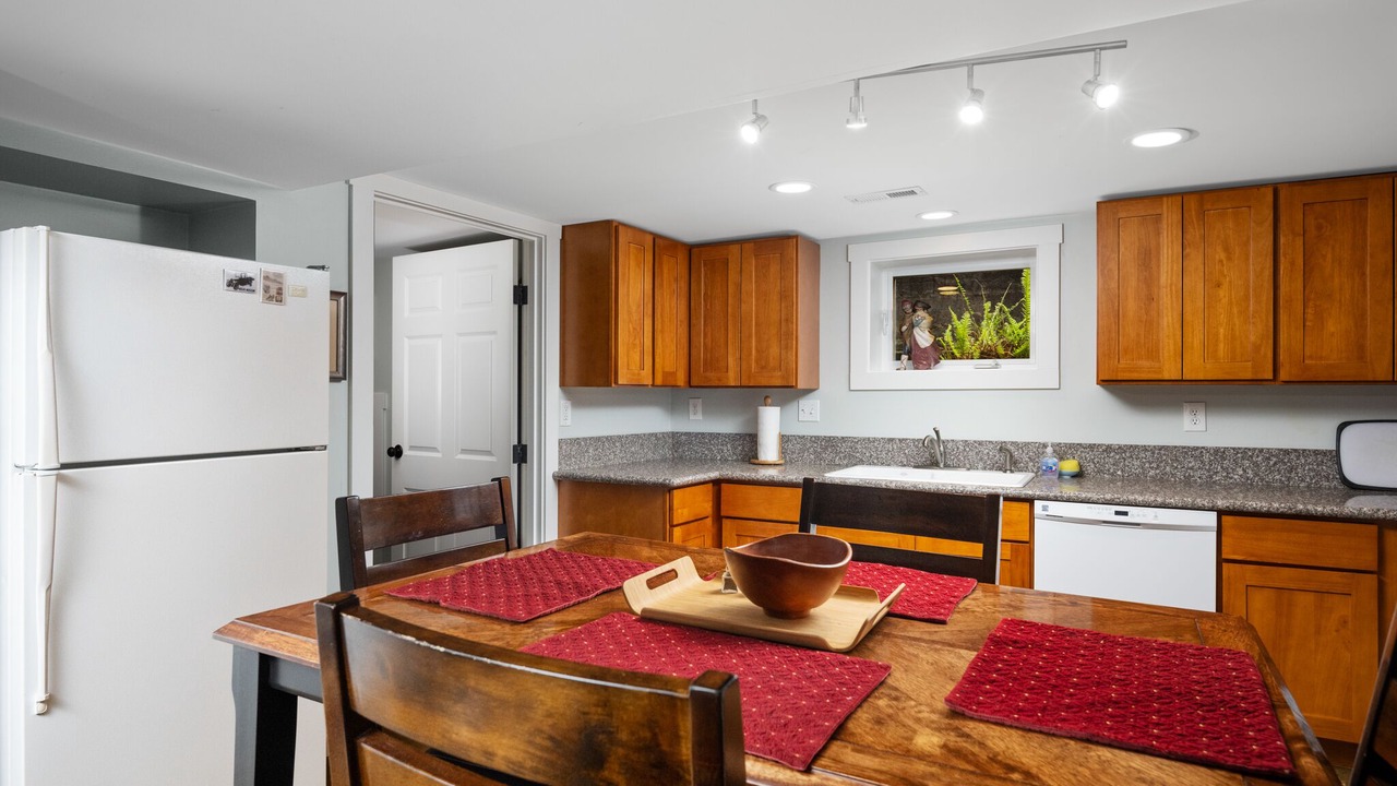 Photo of Kitchen in Hosford-Abernethy