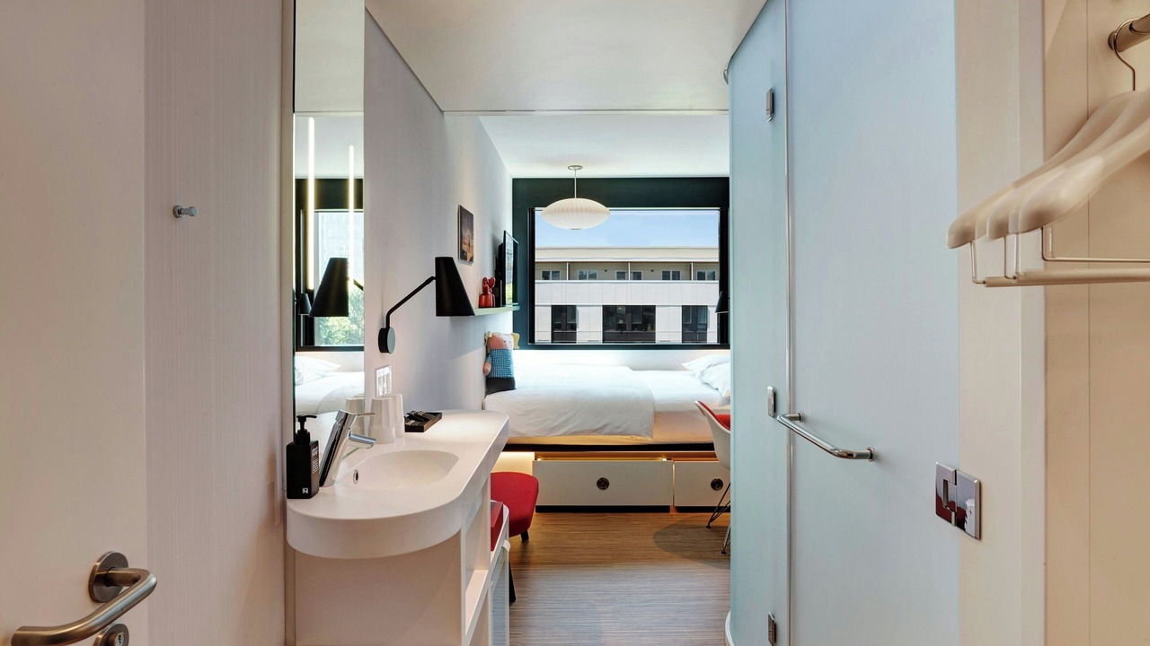 Photo of Bedroom in South Lake Union