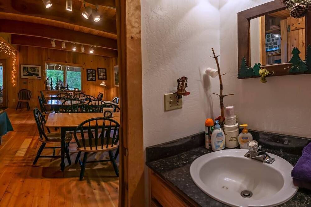 Photo of Bathroom in Fort Klamath