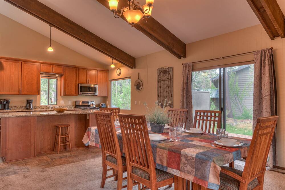 Photo of Kitchen in Sunriver