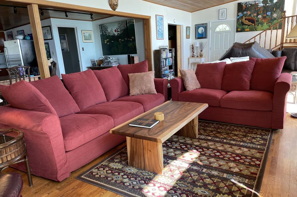 Photo of Livingroom in La Conner