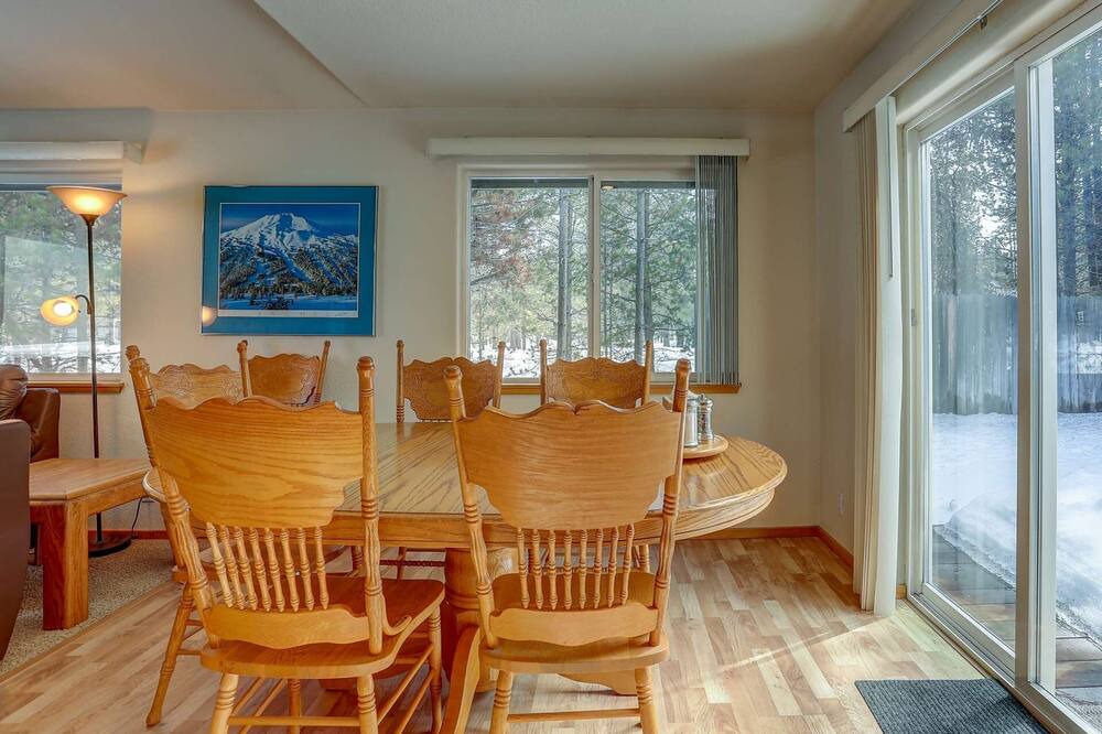 Photo of Bedroom in Three Rivers