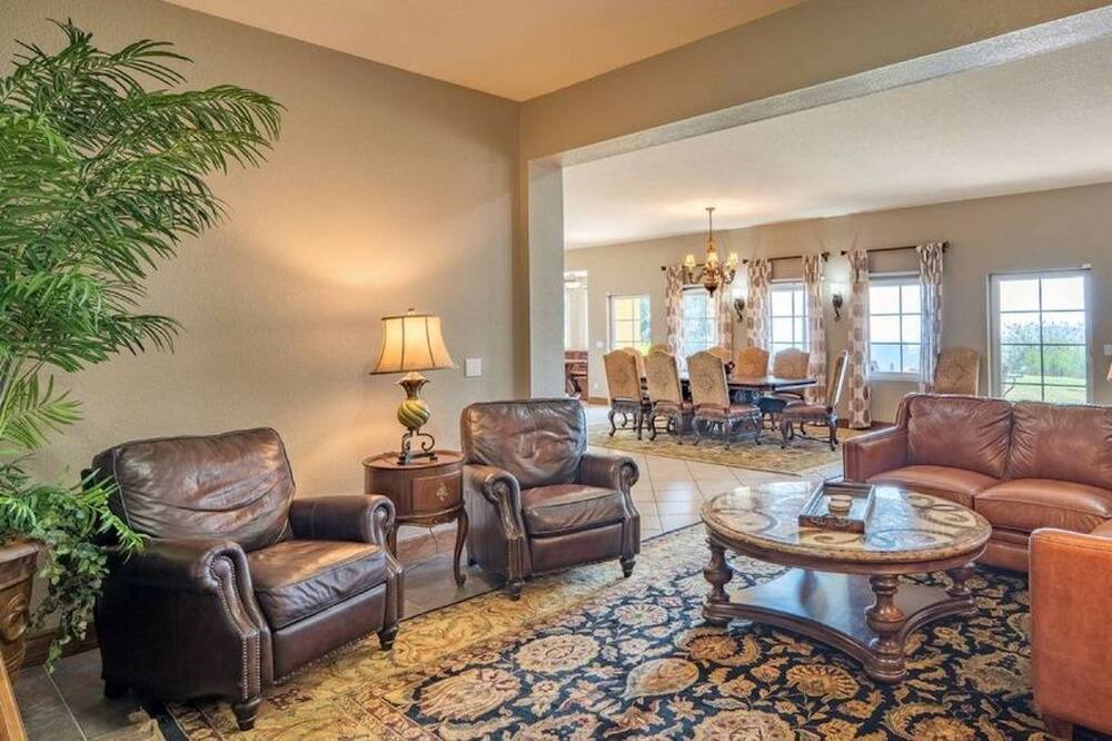 Photo of Livingroom in Dundee