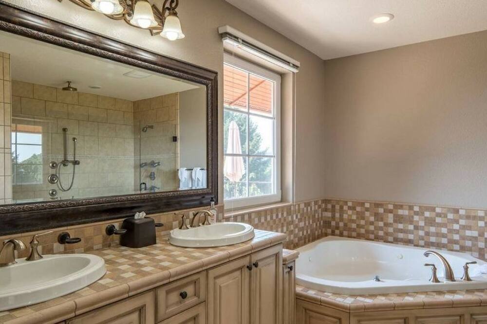 Photo of Bathroom in Dundee