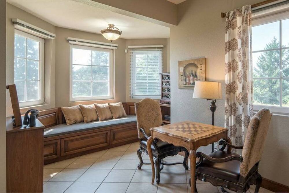 Photo of Livingroom in Dundee