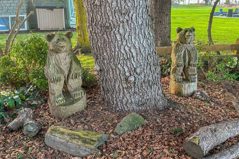 Photo of Others in Mains Farm