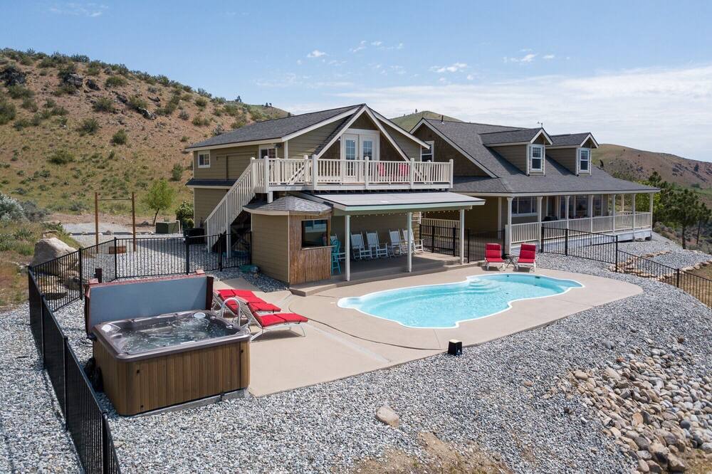 Photo of Others in Chelan