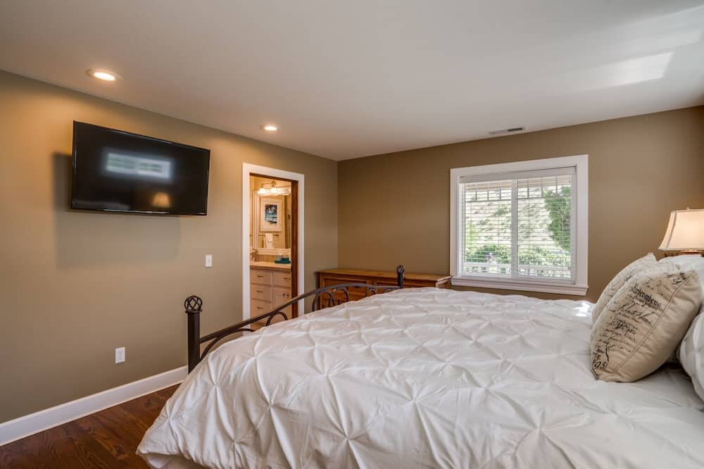 Photo of Bedroom in Chelan