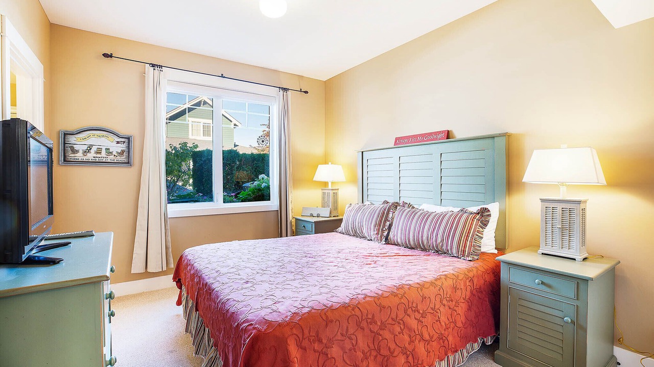 Photo of Bedroom in Oroville