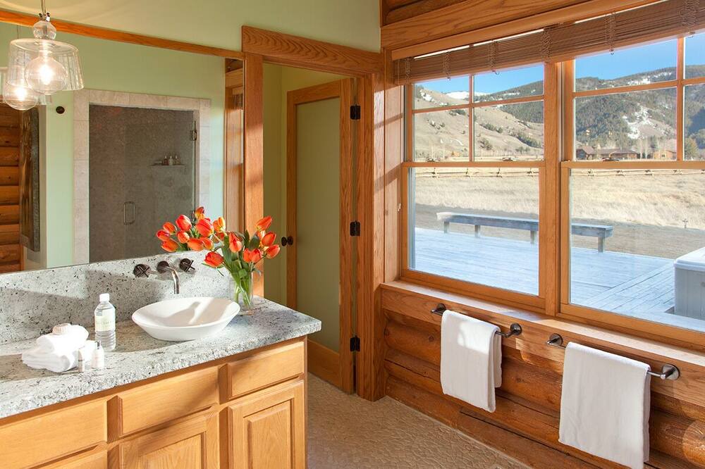 Photo of Bathroom in Jackson