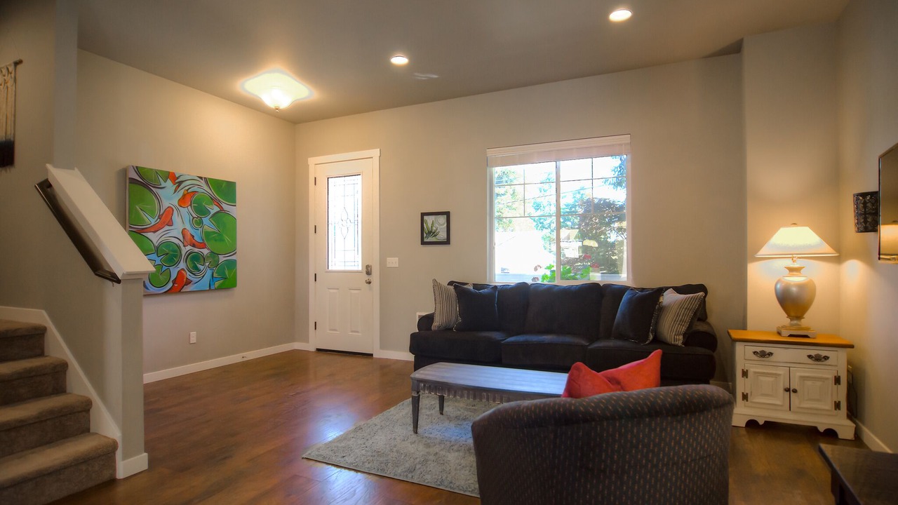Photo of Livingroom in Central Tacoma