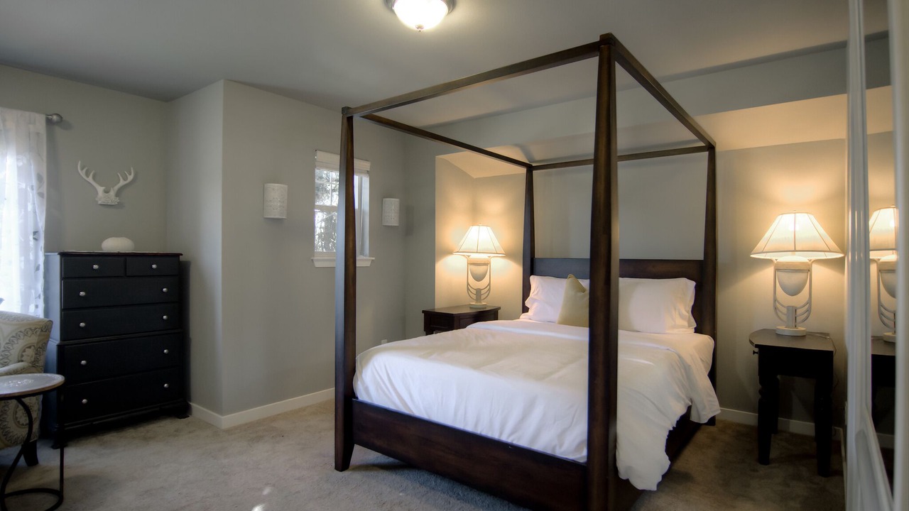 Photo of Bedroom in Central Tacoma