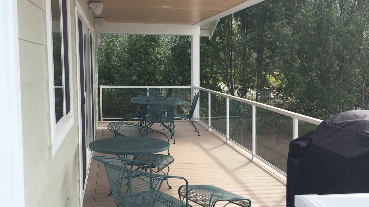 Photo of Patio Balcony in Lagoon Point