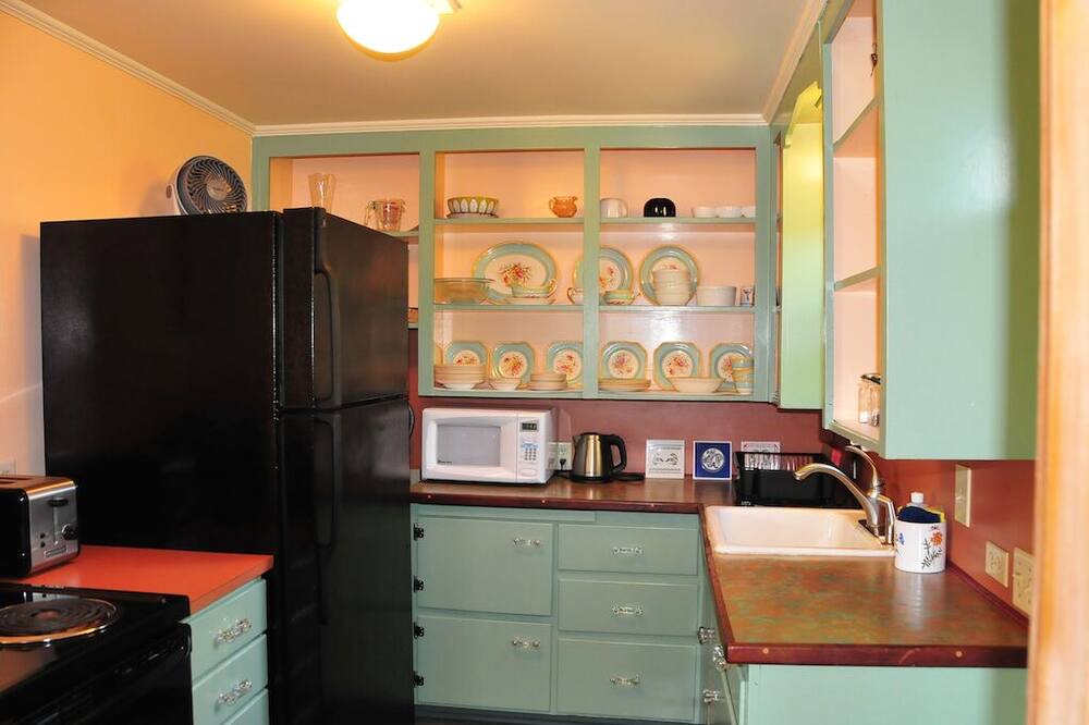 Photo of Kitchen in Port Townsend Historic District