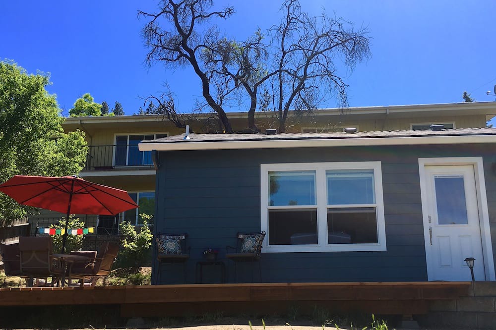 Photo of Outdoor in Siskiyou-Hargadine Historic District