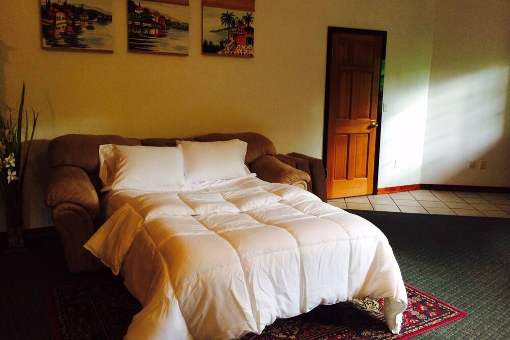 Photo of Bedroom in Snohomish