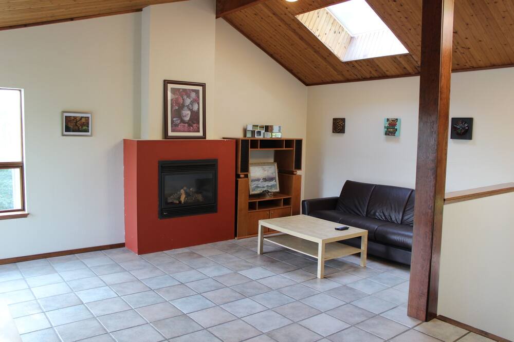 Photo of Bedroom in Point Roberts